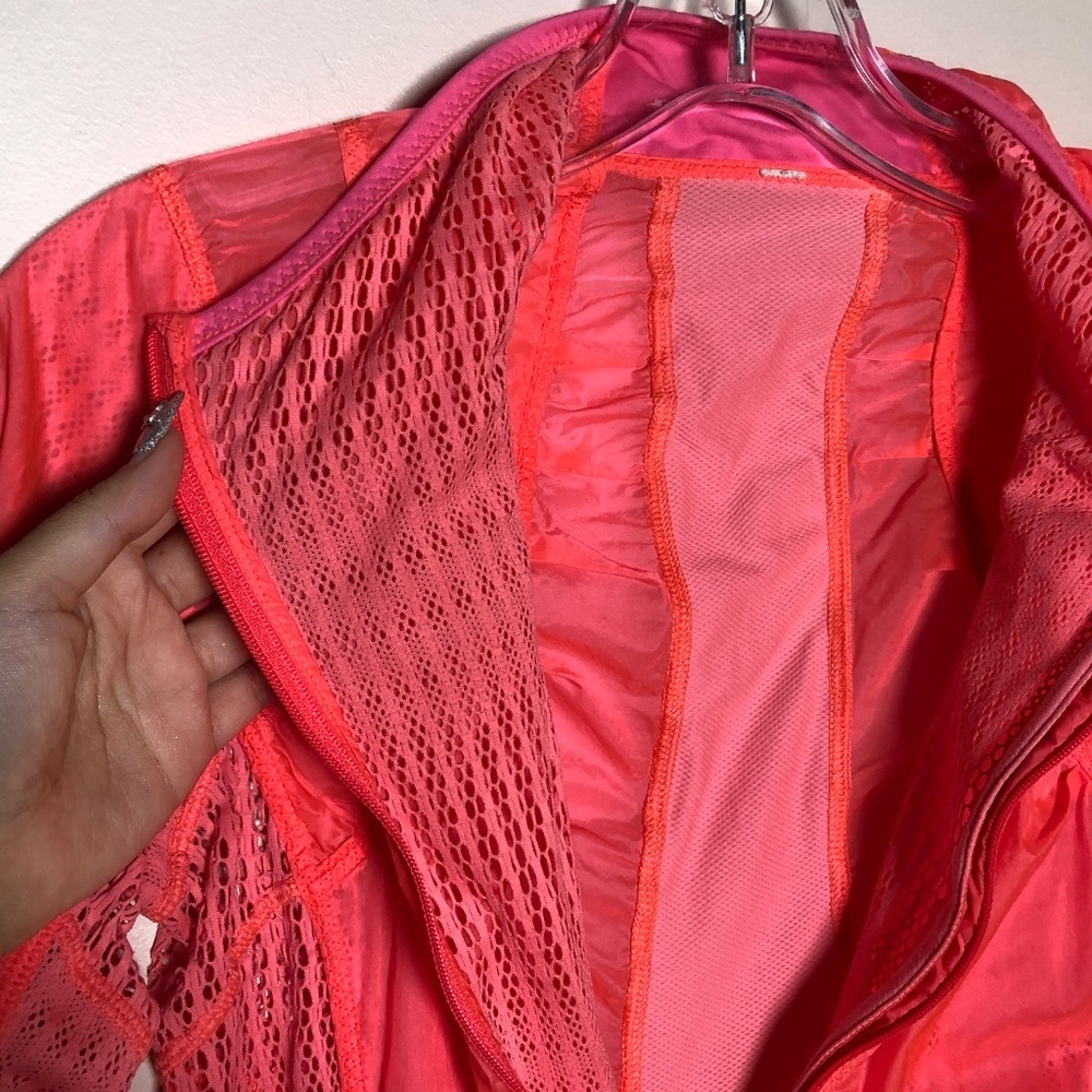 RARE vintage lululemon Run: Nothing But Run Jacket in POP ORANGE - Picture 3 of 10